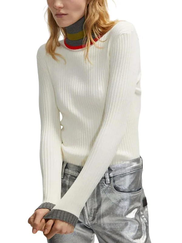 Embroidered Knit TopsContrasting Turtleneck Sweater In Off White