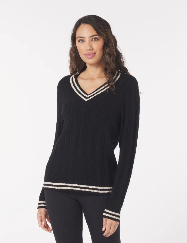 Work Knit TopsHanalei Cable Knit Sweater: Black/Oatmilk