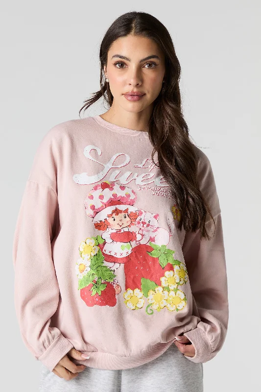 Studded SweatshirtsStrawberry Shortcake Graphic Fleece Sweatshirt