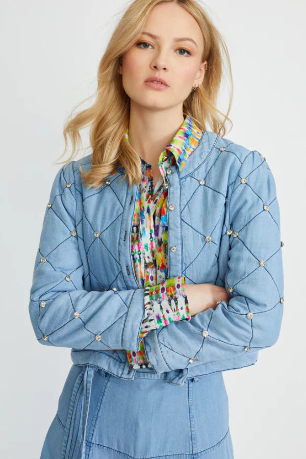 Denim dyeingQuilted Denim Jacket with Stud